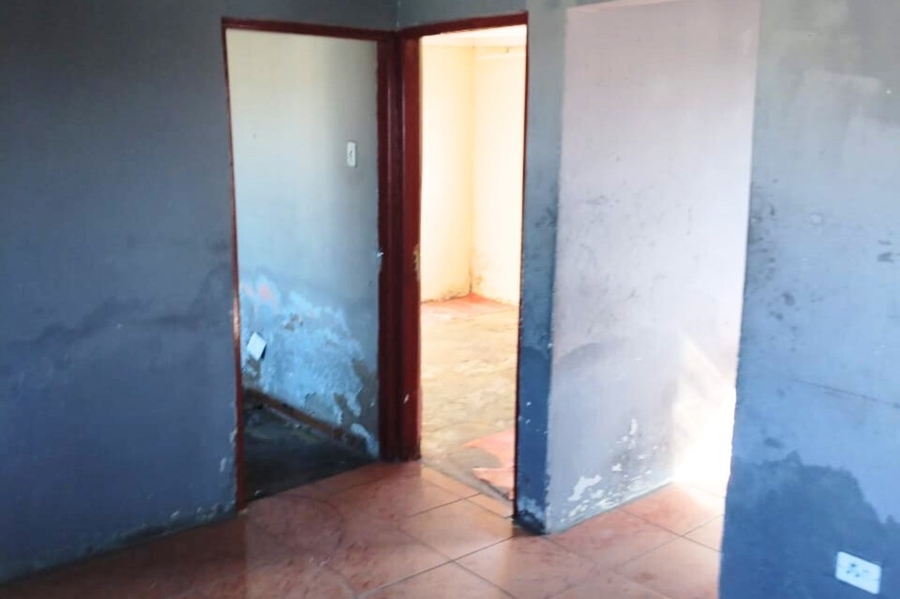 2 Bedroom Property for Sale in Kwazakhele Eastern Cape